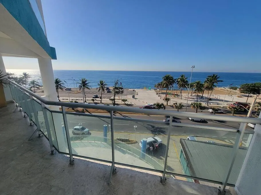 Htz Oasis In Santo Domingo Malecon Apartment